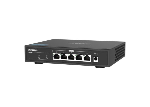 QNAP QSW 1105 5T Switch eg tech EG-TECH